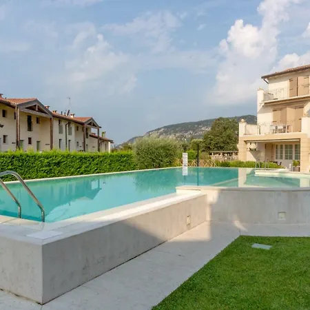 Penthouse Charme Garda Apartmán Garda (Verona)
