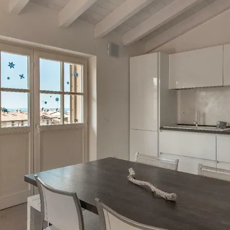 Penthouse Charme Garda
